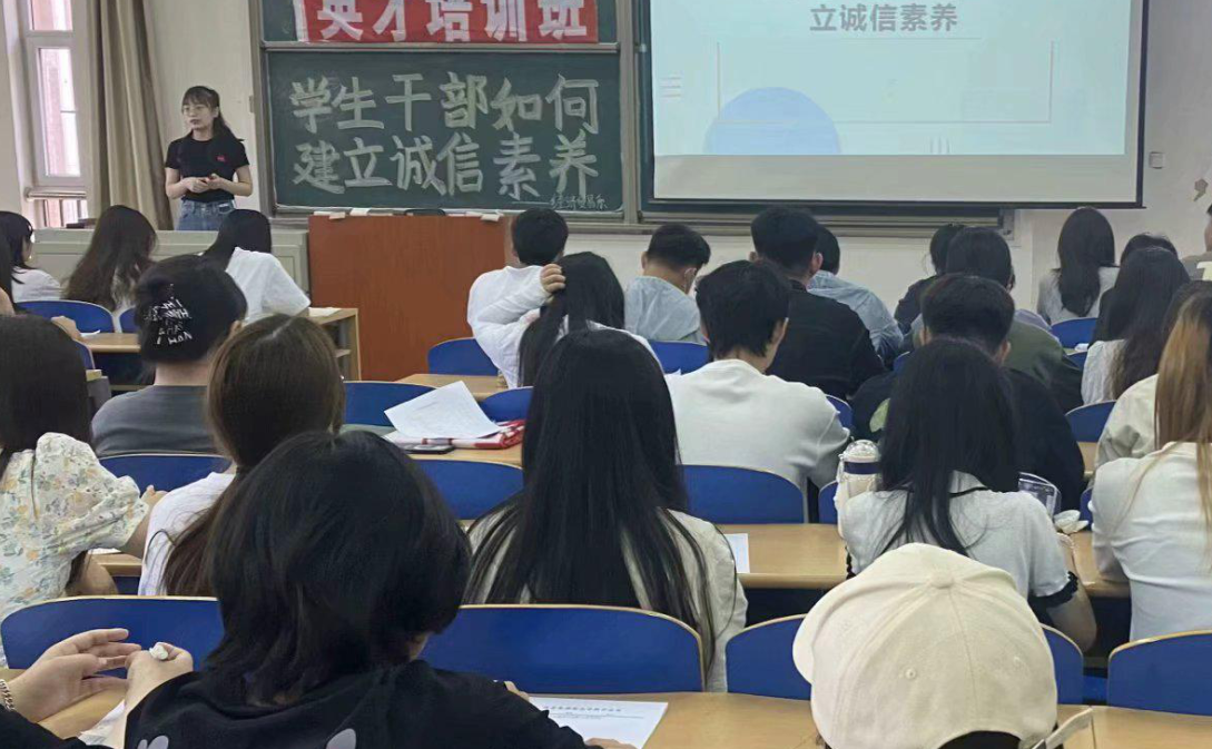 QQ截图20230608194132.png QQ截图20230608194132.png