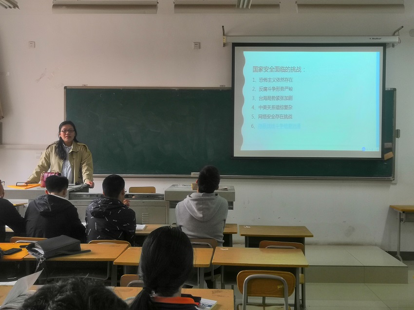 主题班会1.jpg