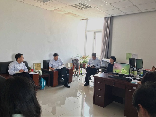 开会1.jpg